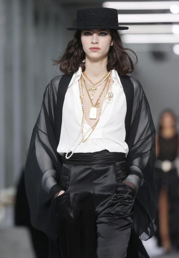 香奈兒2021/22高階手工坊系列時裝秀