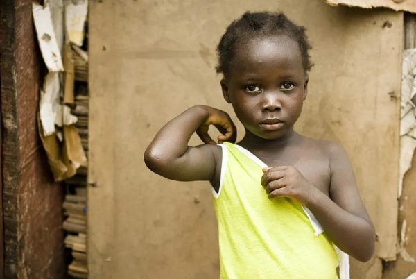 別為我擔心，我一個人在非洲過得挺好的