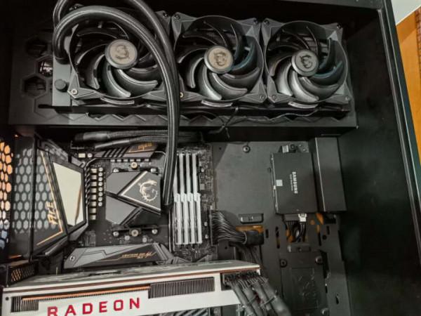 新年裝機推薦，萬元機已成裝機首選，12600K+Z690+DDR4配置來了