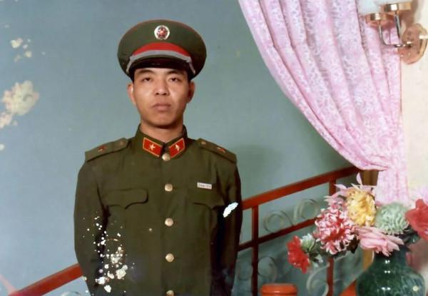 【八一專刊】從“軍裝綠”到“檢察藍”,角色己變初心不改 【八一專刊】從“軍裝綠”到“檢察藍”,角色己變初心不改