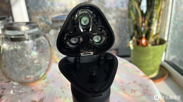 39元剃鬚刀好用麼，3刀頭，帶數顯，TYPE-C充電