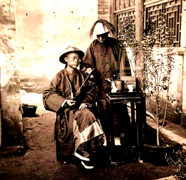 丈夫離奇身亡，案情一波三折，縣令破解奇案，壞人惡有惡報