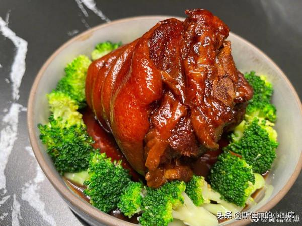 黃磊日常美食曬圈火了,引得無數網友點贊,表示:想要組團去蹭飯 黃磊日常美食曬圈火了,引得無數網友點贊,表示:想要組團去蹭飯