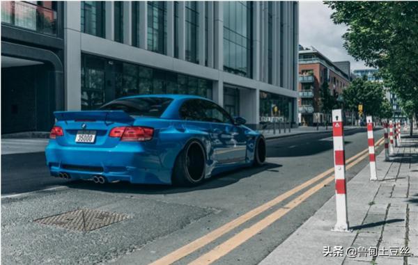 「轂銳馳」一臺融入了JDM元素的寶馬E93 335i 「轂銳馳」一臺融入了JDM元素的寶馬E93 335i