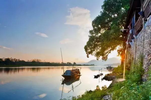 11月去哪裡賞秋?6個人少景美的旅行地,正是你要出發的方向 11月去哪裡賞秋?6個人少景美的旅行地,正是你要出發的方向