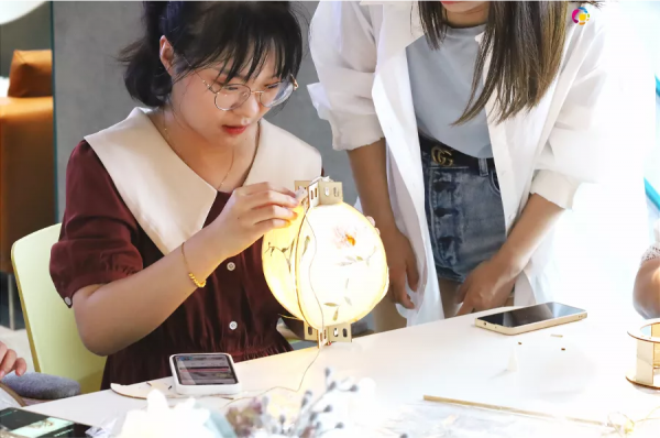 活動回顧｜花燈邀月 以寄相思