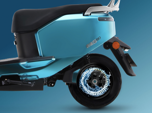 綠源推出2款豪華電動車,配9.2寸懸浮儀表,120公里持久續航 綠源推出2款豪華電動車,配9.2寸懸浮儀表,120公里持久續航