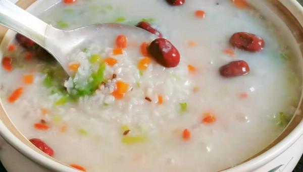 秋天喝什麼粥對身體好,這5種粥建議孩子多喝,家長朋友記得收藏 秋天喝什麼粥對身體好,這5種粥建議孩子多喝,家長朋友記得收藏