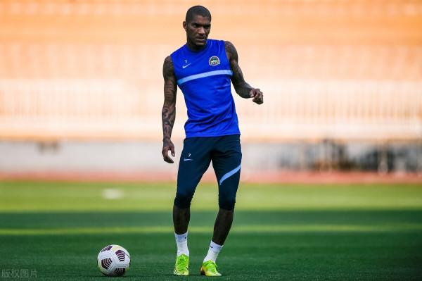 河南嵩山龍門需要提供&OpenCurlyDoubleQuote;食材&rdquo;給哈維爾，現在都是前任選拔的外援