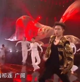 4大衛視跨年高光時刻：楊紫把收視拉至3.0%，張藝興出來收視大漲