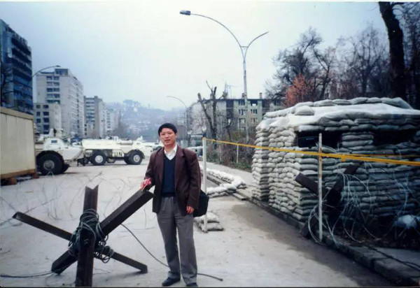 巴格達到喀布林 胡錫進領銜十大戰地記者：空襲和炮火下的中國聲音