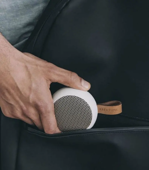 華強北天天抄他作業,國外新品牌追著他跑,這個程式設計師有點東西 華強北天天抄他作業,國外新品牌追著他跑,這個程式設計師有點東西