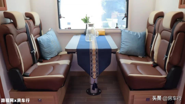 輕卡房車還帶拓展?大空間高性價比,網紅三號輕卡房車愛了愛了 輕卡房車還帶拓展?大空間高性價比,網紅三號輕卡房車愛了愛了