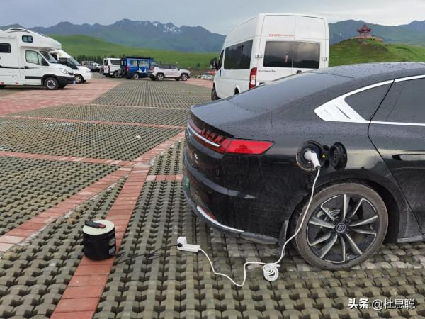 漢EV自駕新疆伊犁，風景如畫的百里畫廊，待小半個月不過分