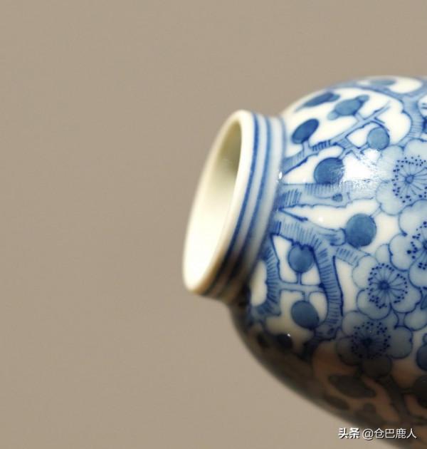 青花寒梅鈴鐺杯「遠山煙雨·青梅伴月」 青花寒梅鈴鐺杯「遠山煙雨·青梅伴月」