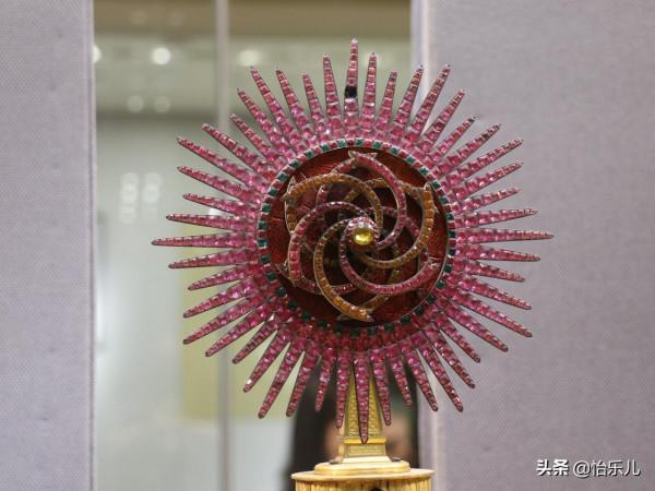 是玩具也是鐘錶,原本一對兒對兒的,如今分隔南博故宮兩地 是玩具也是鐘錶,原本一對兒對兒的,如今分隔南博故宮兩地