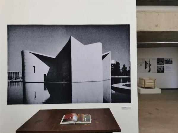 重磅文物大展限時供應、巴塞爾藝術展遇到駭客、北京藝術場館閉館