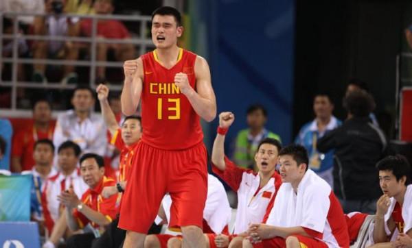 中國籃球人歷史地位前十榜：錢老力壓姚明登頂，鄭海霞女籃第一人