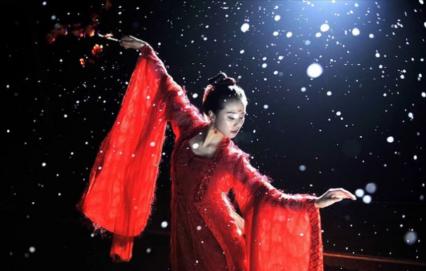 最美古裝女神劉詩詩，穿起古裝的她就好像是從畫裡走出來的仙子