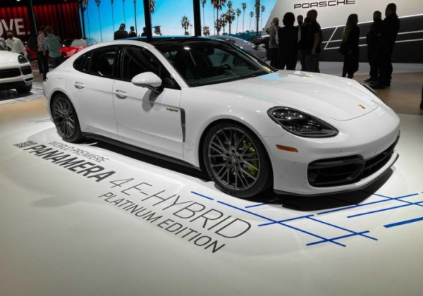 2022年繼續戰個痛快！這6款重磅豪車即將登場，你最喜歡哪一款？