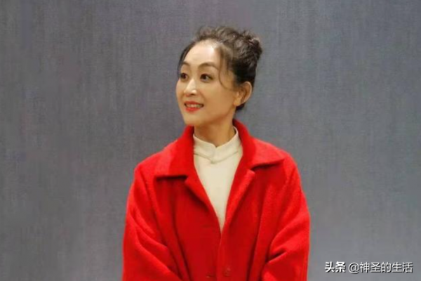 驚：窮得叮噹響的&OpenCurlyDoubleQuote;趙美蘭&rdquo;，現實中擁有的珠寶按筐來計算