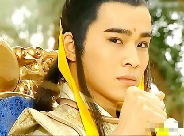 視顏值為“糞土”的6位男明星，後來都怎麼樣了？