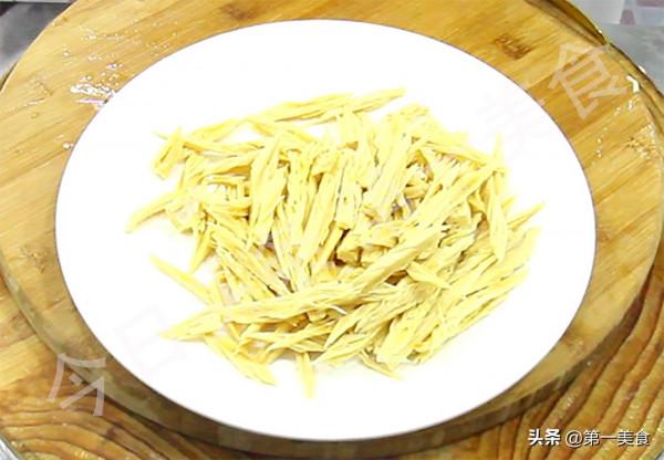 過年必備6道涼拌下酒菜，簡單易學，葷素搭配，上桌待客倍有面