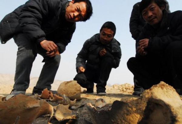 內蒙篾匠自學盜墓被稱“祖師爺”，收穫超5億，被捕時身無分文