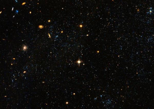 太陽發出的光,到底能傳播多遠?能不能到達宇宙的盡頭? 太陽發出的光,到底能傳播多遠?能不能到達宇宙的盡頭?