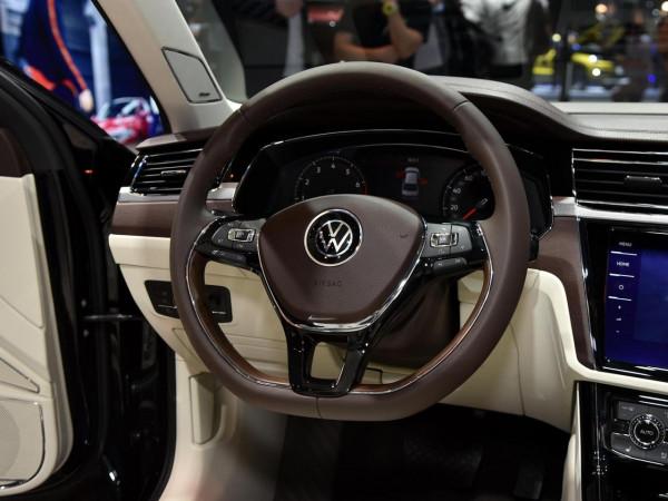 全系2.0T!不輸BBA的大眾旗艦 實拍輝昂 全系2.0T!不輸BBA的大眾旗艦 實拍輝昂