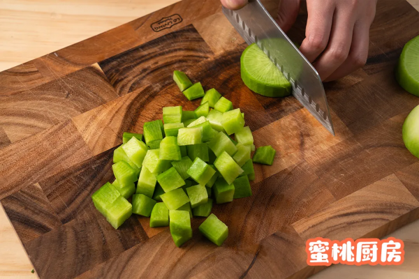 紅蘿蔔、白蘿蔔不如它!一次教3個菜,誰煮都好吃 紅蘿蔔、白蘿蔔不如它!一次教3個菜,誰煮都好吃