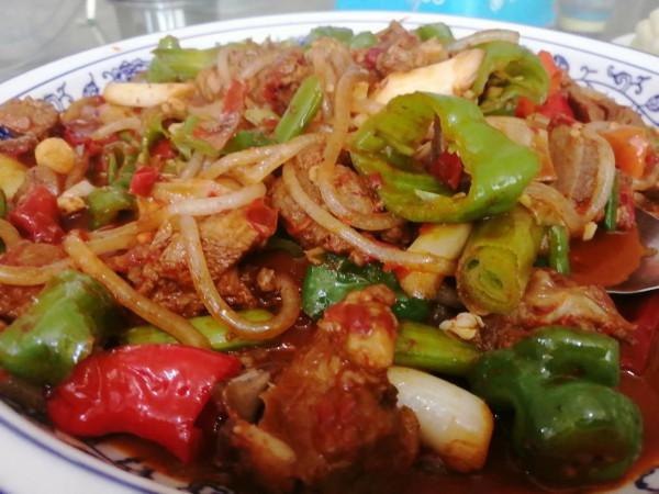 寧夏黃渠橋爆炒羊羔肉好吃有“四大法寶”,缺一樣都是失敗 寧夏黃渠橋爆炒羊羔肉好吃有“四大法寶”,缺一樣都是失敗