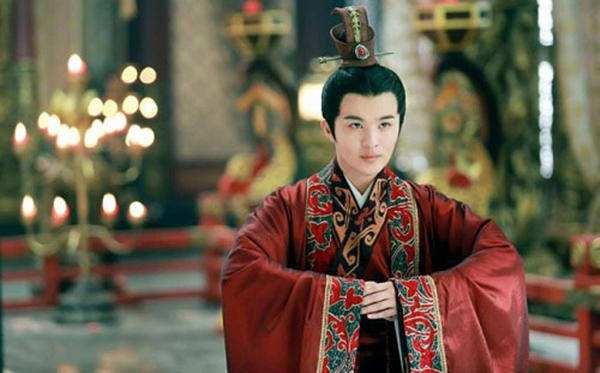 情場失意,專心搞事業的女人有多可怕?有的給漢武帝留下了陰影 情場失意,專心搞事業的女人有多可怕?有的給漢武帝留下了陰影