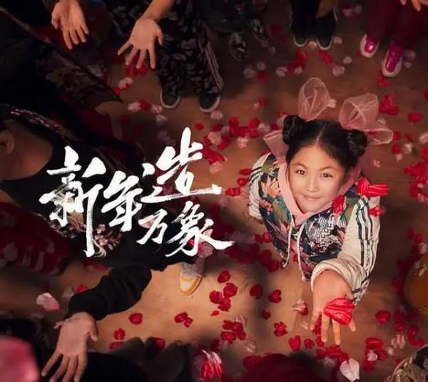 王詩齡未受父母離婚影響長成小才女，低調開小號曬油畫作品