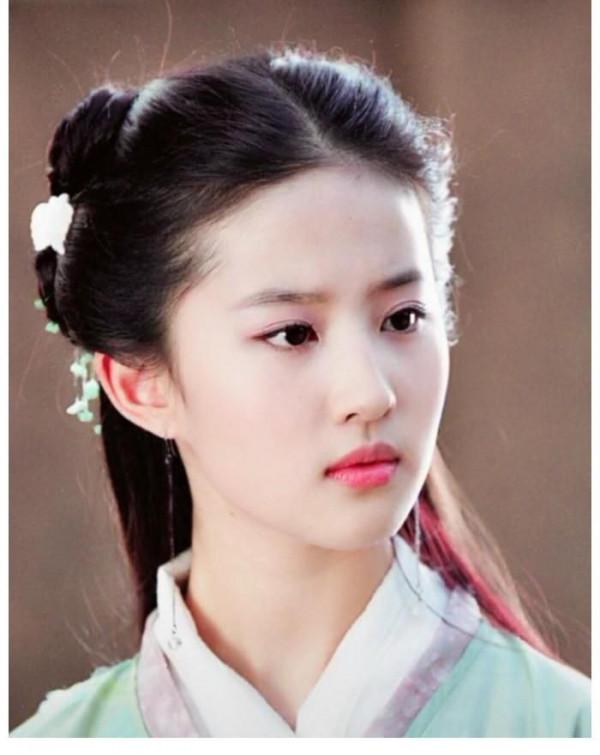 《雪中悍刀行》李庚希被噴，大女主臉還得看這6位，氣質顏值絕佳