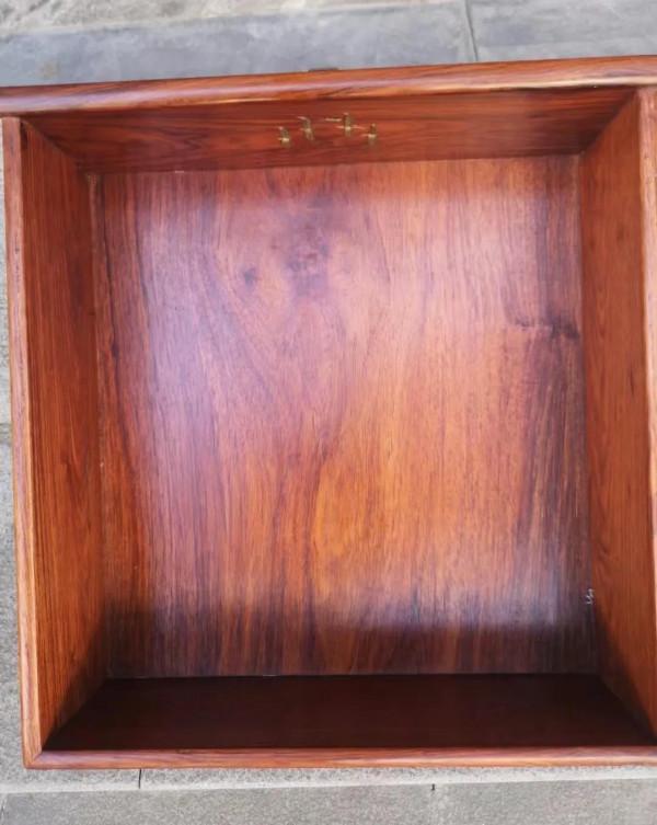 黃花梨全獨板三聯櫃