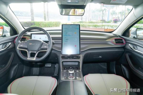新車｜全新設計，用顏色呈現年輕化，比亞迪驅逐艦05內飾釋出