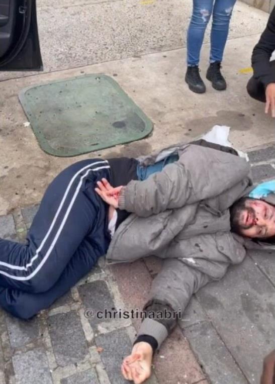 美國男子從30米高跳樓自殺,砸爆一輛車,自己居然沒事生還 美國男子從30米高跳樓自殺,砸爆一輛車,自己居然沒事生還