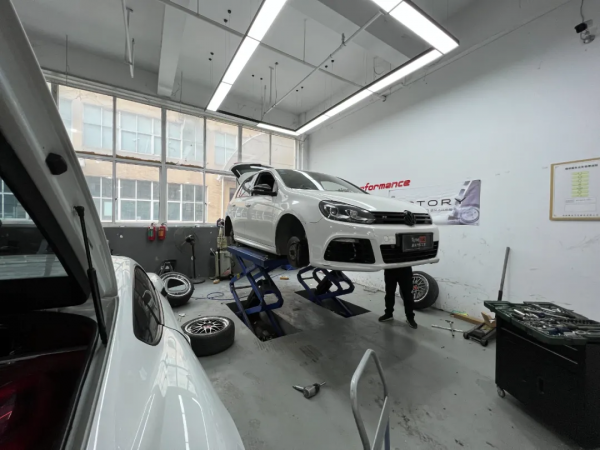 我賣掉了賓士,換了一臺破大眾 我賣掉了賓士,換了一臺破大眾