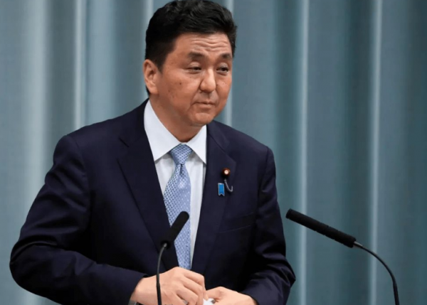 2月18日，日本或將批准轟炸別國領土；捷克總統嘲諷美情報部門