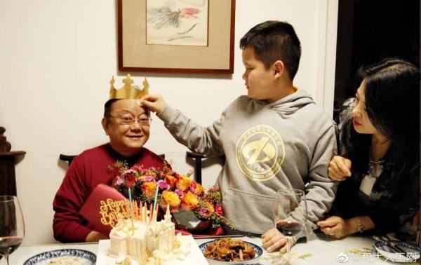 “老來得子”的5位男星,他81歲得女還想生,王剛兒子和外孫同歲 “老來得子”的5位男星,他81歲得女還想生,王剛兒子和外孫同歲