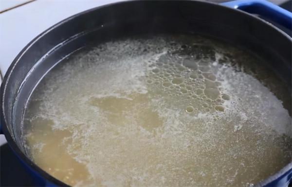 小米南瓜粥怎樣熬才好喝？粥鋪老闆教我小技巧，營養好喝又簡單