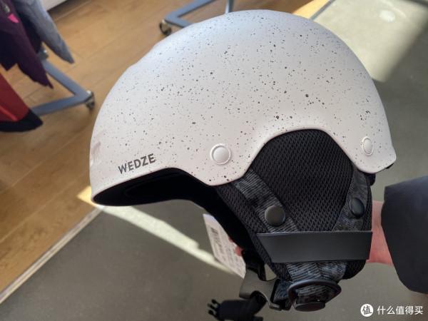 體驗滑雪運動的同時，也要保護好自己——迪卡儂滑雪裝備護具一覽