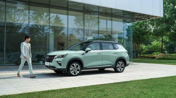 五菱星辰配置解讀，五菱銀標首款緊湊型SUV，實力表現如何