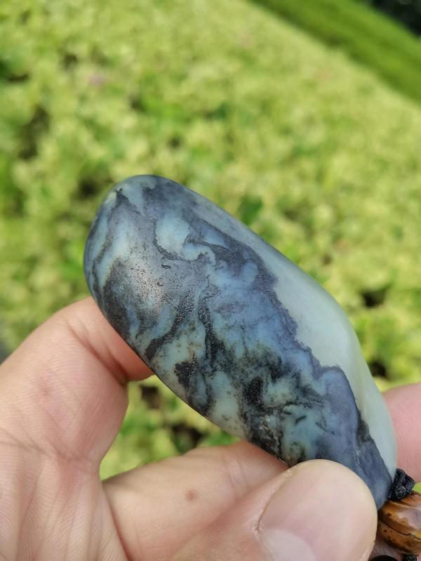 越來越喜歡盤玩的和田青花籽玉