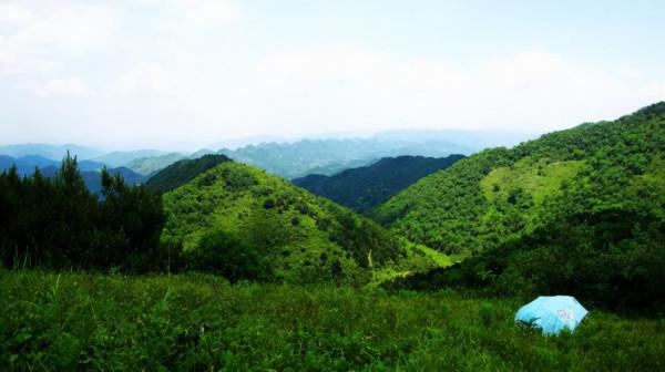 商洛市有一個縣全縣平均氣溫在11°左右，來這避暑的人都覺得冷