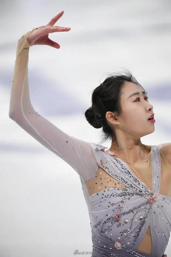 美貌與才華並存陳虹伊