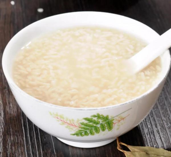 酒這東西,上魚有奇效,利用好了鯉魚鯽魚搶著吃 酒這東西,上魚有奇效,利用好了鯉魚鯽魚搶著吃