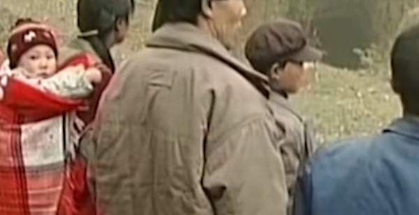 貴州出現“鬼剃頭”現象，村民集體脫髮，專家調查後也開始脫髮