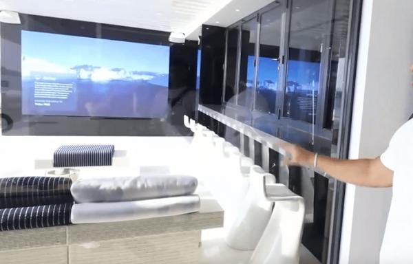 迪拜小哥甩賣7.7億豪宅 買就送勞斯萊斯和法拉利 迪拜小哥甩賣7.7億豪宅 買就送勞斯萊斯和法拉利